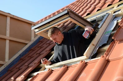 Pose de fenêtres de toit Velux à Lamberville